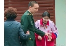 喝被母亲刘滨一把拉开俩孩子真调皮开元棋牌